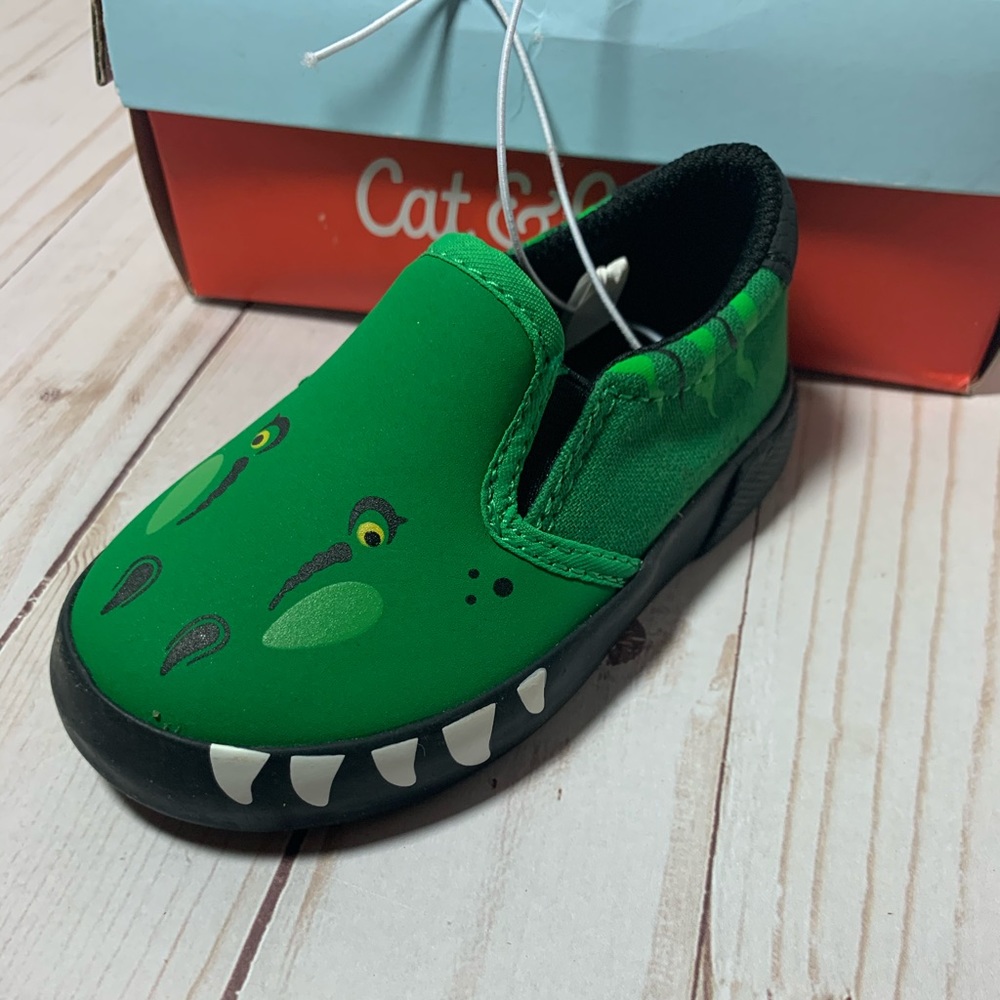 Cat & Jack Boys Bo Green Canvas Sneakers